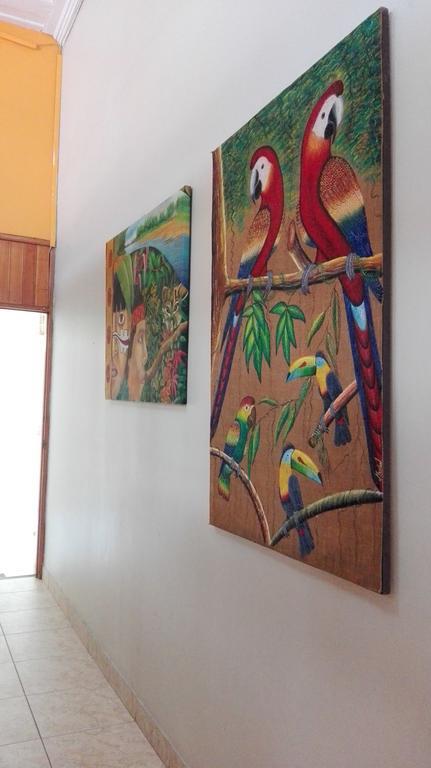 Hostal El Colibri Iquitos Dış mekan fotoğraf