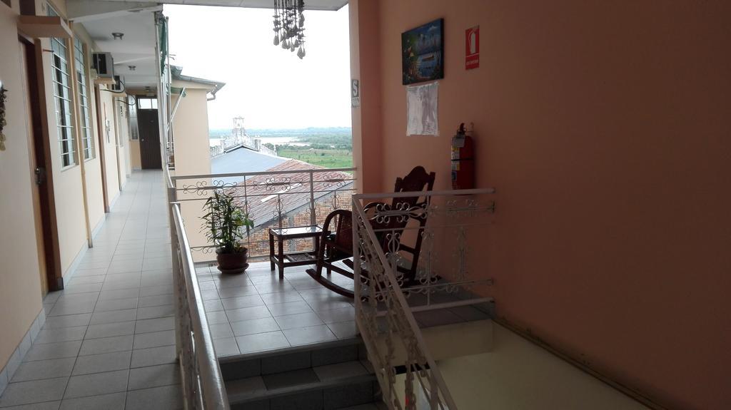 Hostal El Colibri Iquitos Dış mekan fotoğraf